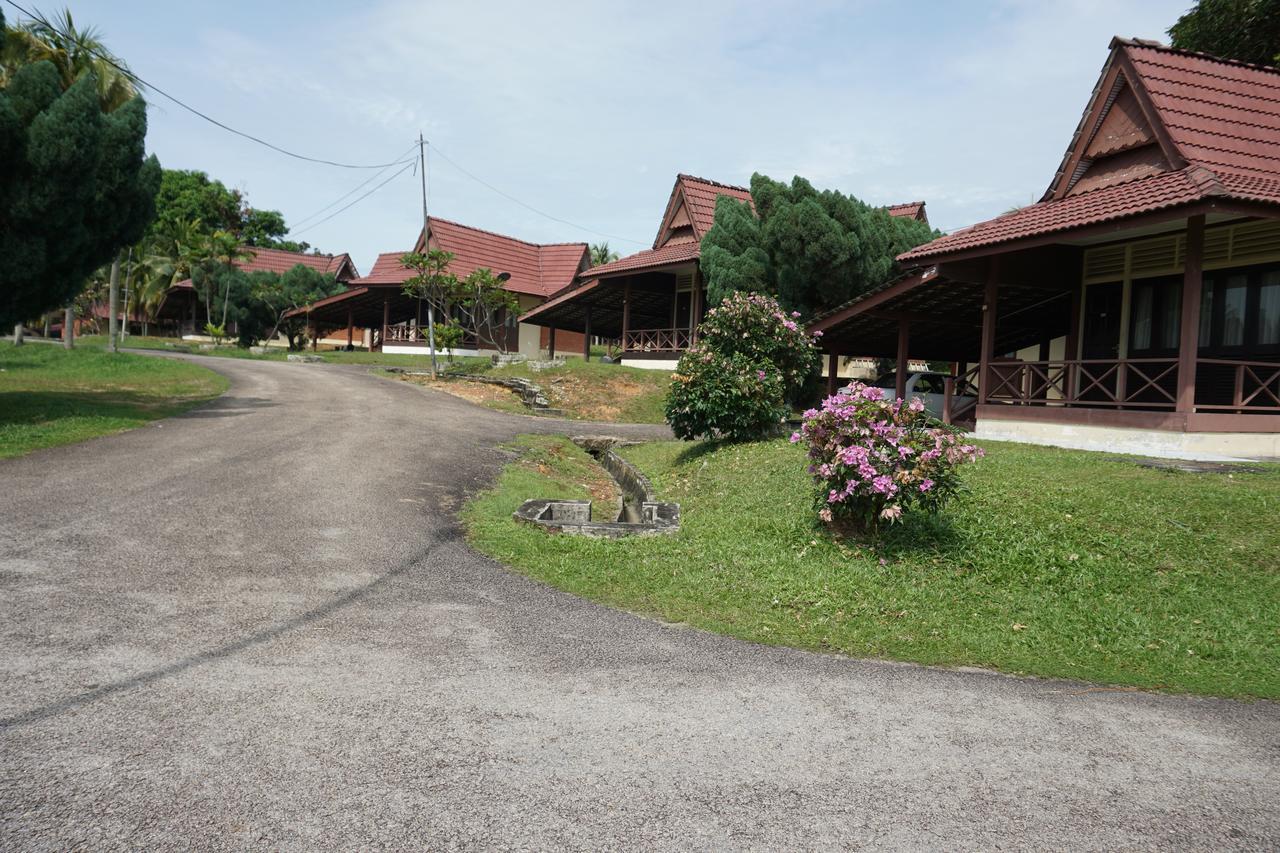 Tanjung Bidara Beach Resort Malacca Bagian luar foto